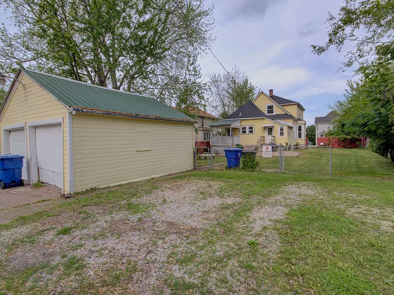 1724 Farnam St — Photo 19