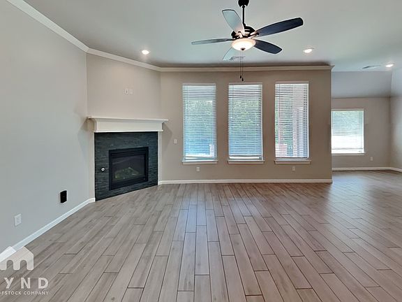 4th image of 5400 Riverrun Ct