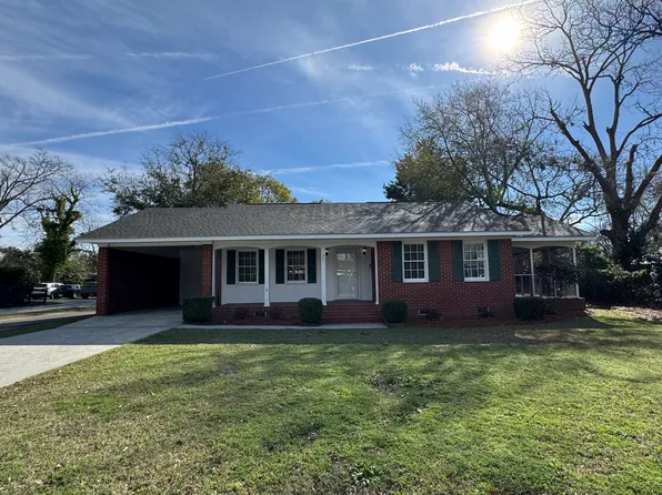 220 S Zetterower Ave, Statesboro, GA 30458