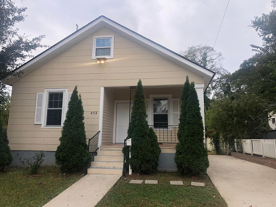 1st image of 472 Sloan St