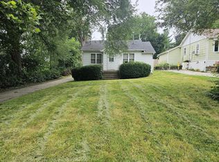 11913 257th Ave, Trevor, WI 53179