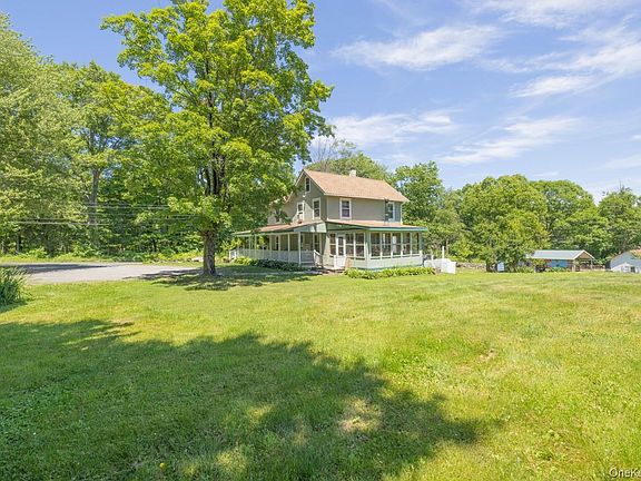 3rd image of 355 Fosler Road