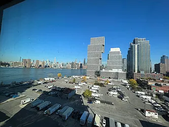 Rented by R New York