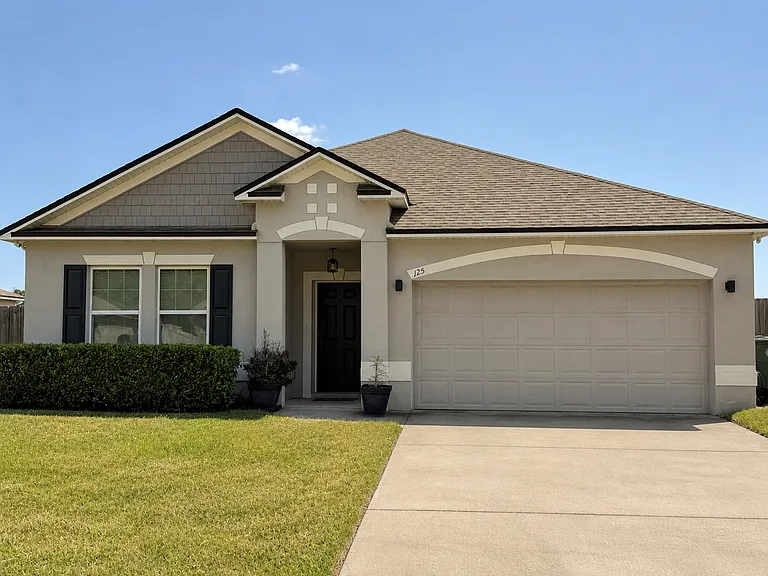 125 Walnut Way — Photo 1