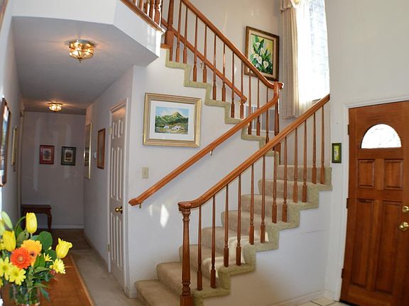 3rd image of 755 Oak Park Dr