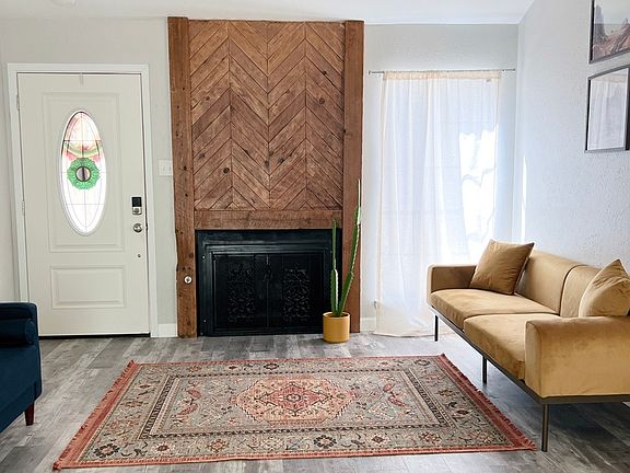 3rd image of 14222 Cork Tree Court