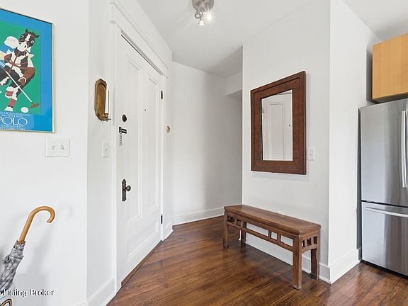 4th image of 172 N Keats Ave APT 3