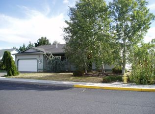954 NW Negus Pl, Redmond, OR 97756