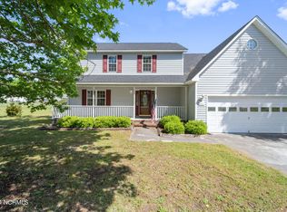 503 Maize Ct, Hubert, NC 28539