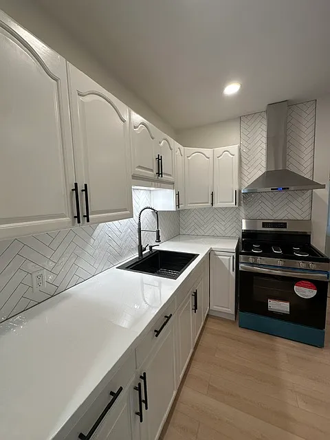 1 bed, 1000 sqft, $2,200 — Photo 2