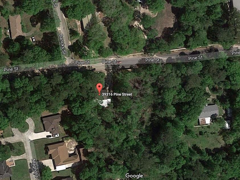 1st image of 39316 Pine St