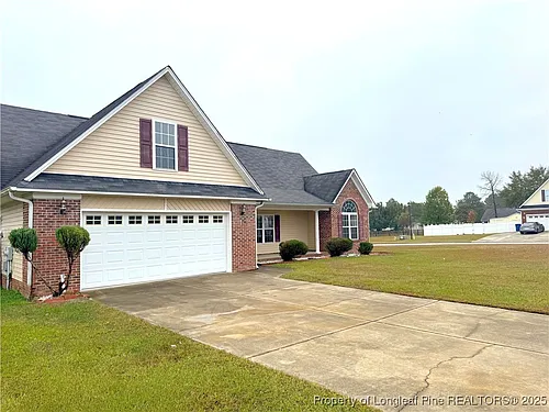 120 Clearbrook Pl Photo 1