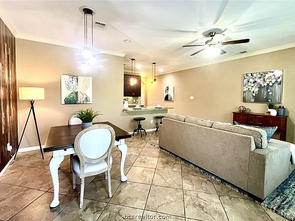 5th image of 1720 Lonetree Dr