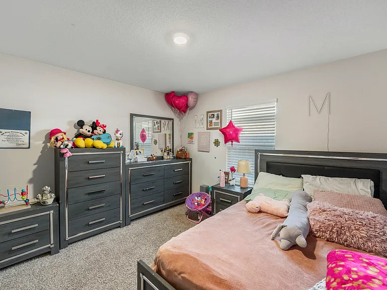 4735 Airmen Dr — Photo 24