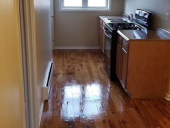 5th image of 2847 W 59th St #1N