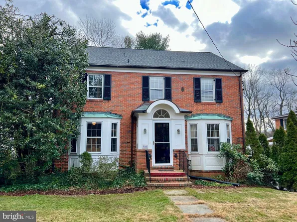 4316 Van Ness St NW, Washington, DC 20016