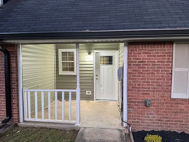 1252 Joiner Rd — Photo 2