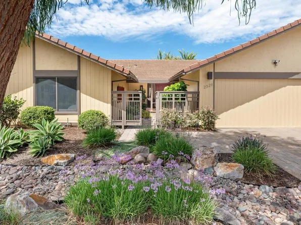 2521 Ardath Ct, La Jolla, CA 92037