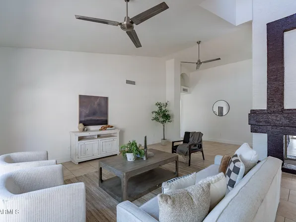 1631 W CARLA VISTA Drive, Chandler, AZ 85224
