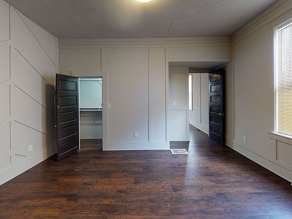 4th image of 224 Poplar St #B