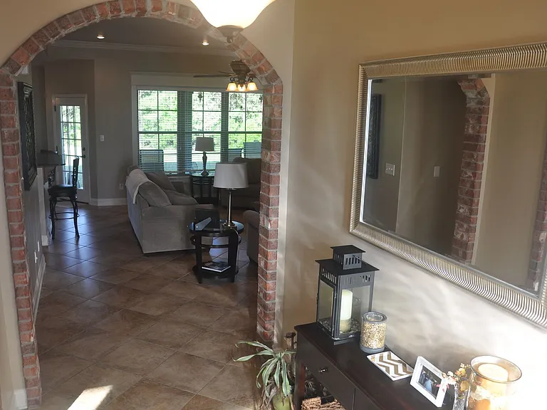 560 Hickory Ridge Rd — Photo 2
