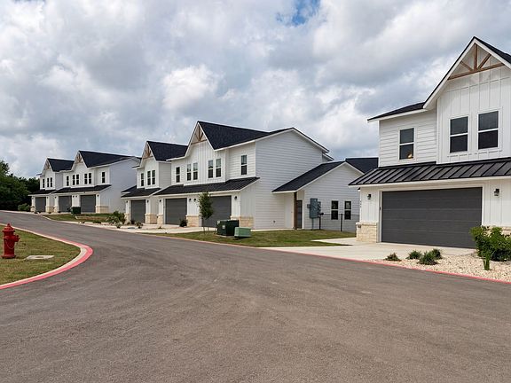3rd image of 210 Nottingham Ln #822