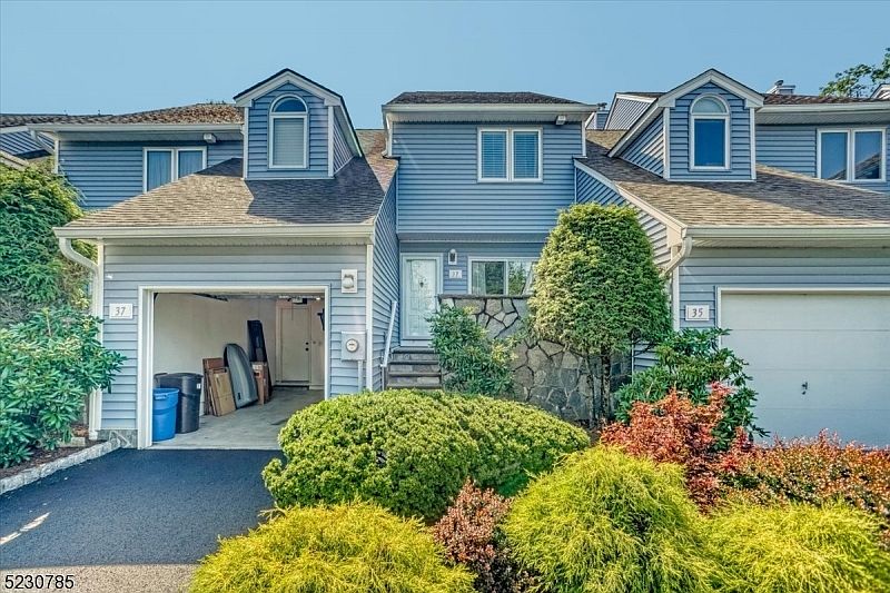 1st image of 37 Davey Drive