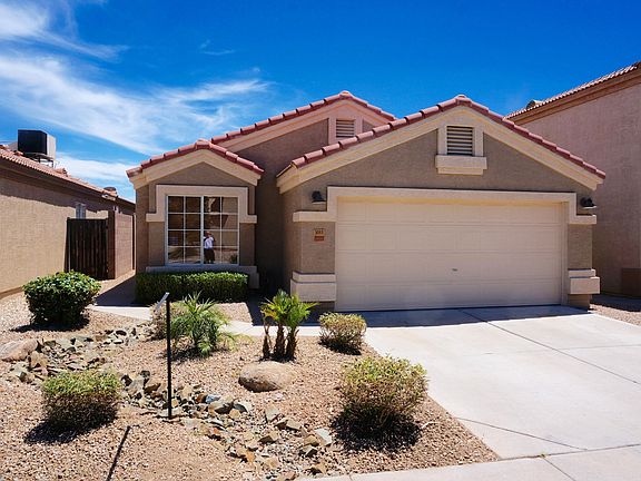 2nd image of 3033 E Hononegh Dr