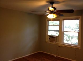 920 19th St NE APT 4, Washington, DC 20002