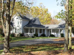 1555 Black Mountain Rd, Pilot Mountain, NC 27041