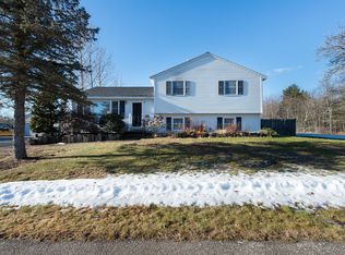 510 Stockdale Cir, Rollinsford, NH 03869