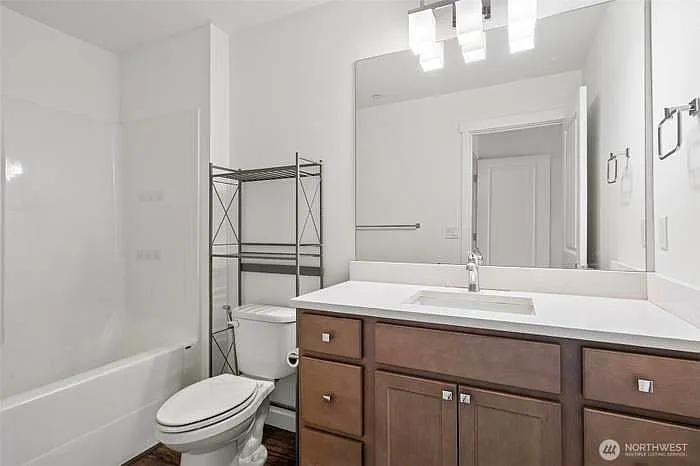 18128 1st Pl SW — Photo 11