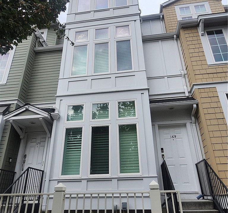 1st image of 169 Laurel Grove Ln