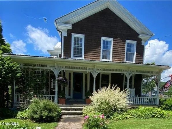 725 Main Street, Franklin, NY 13775