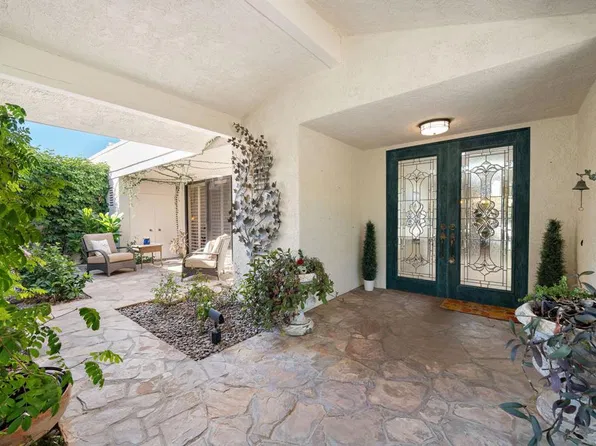 147 Columbia Dr, Rancho Mirage, CA 92270