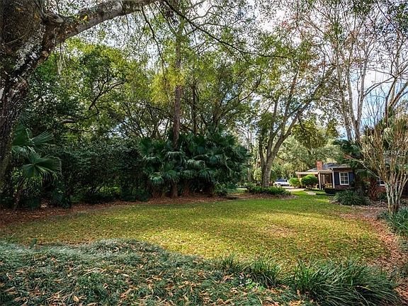 4th image of 2380 Forest Club Dr