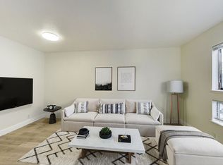 1424 37th Ave UNIT A, Oakland, CA 94601