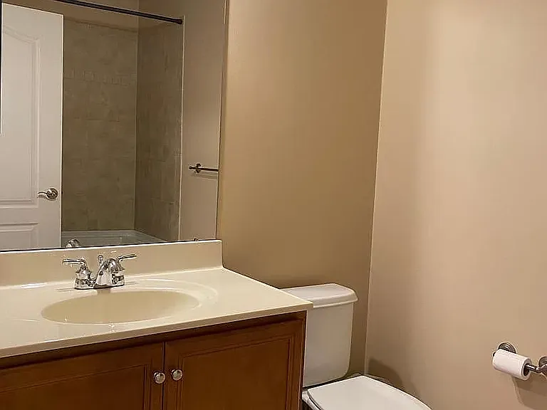 307 Carson Ter — Photo 22
