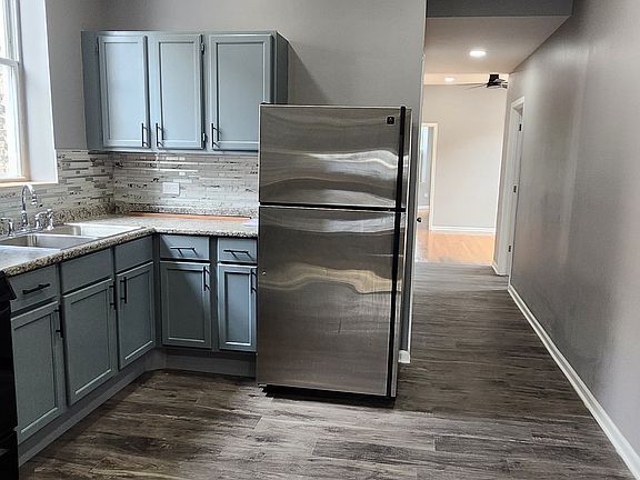 4th image of 3427 W Evergreen Ave APT 2