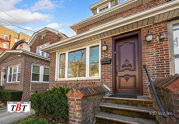 3rd image of 2220 Avenue O