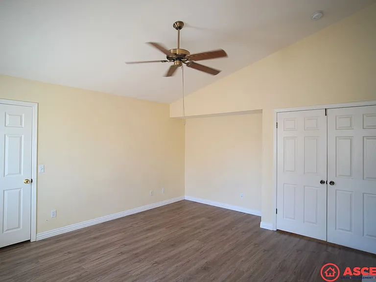 10801 Galway Bay Dr — Photo 10