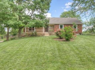 19593 Birch St, Stilwell, KS 66085