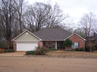102 Cabell Ct, Clinton, MS 39056
