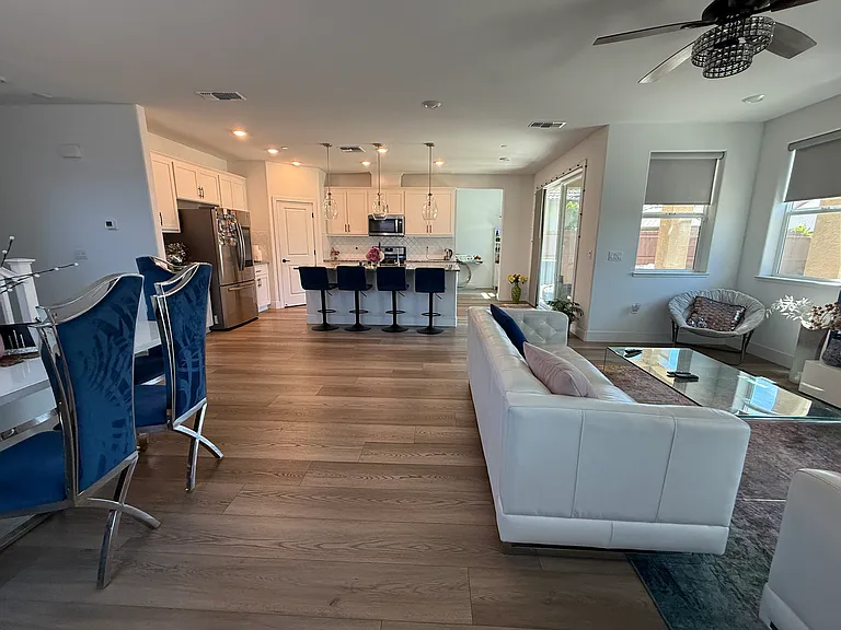 1509 Adelsheim Ave — Photo 10