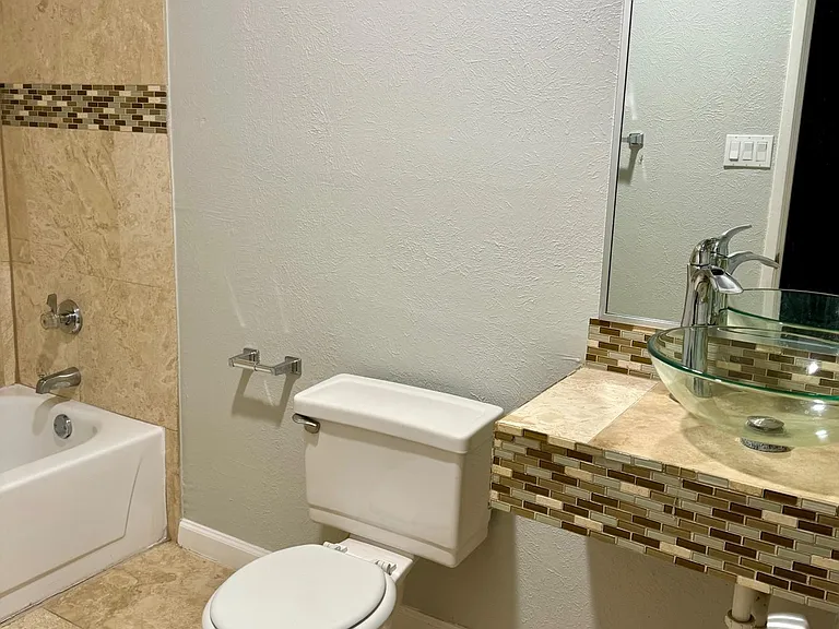 4436 Chapman St — Photo 9