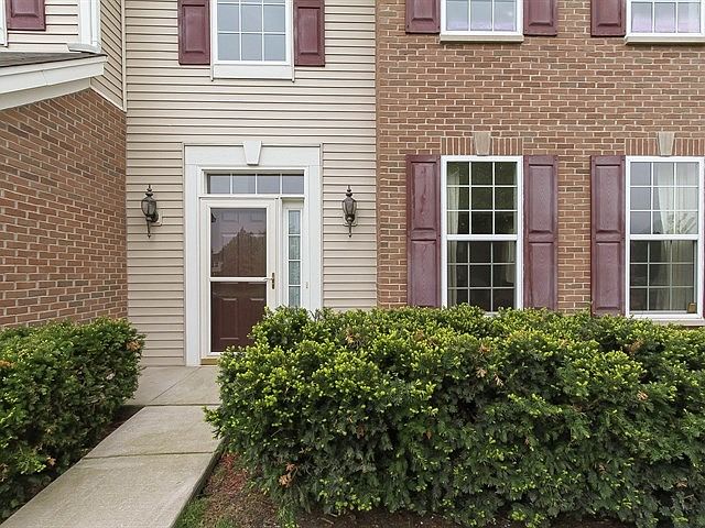 2nd image of 1851 Snead St