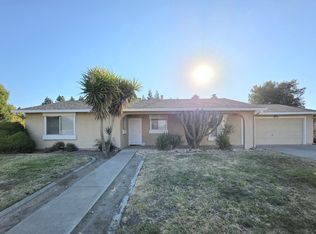324 Grand Prix Ave, Manteca, CA 95337