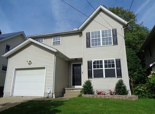 1088 Linden Ave, Akron, OH 44310