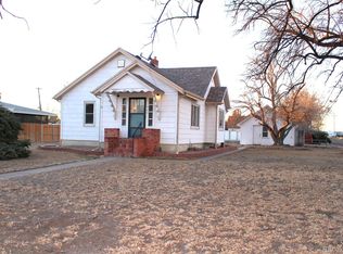 422 E 4th St, Julesburg, CO 80737