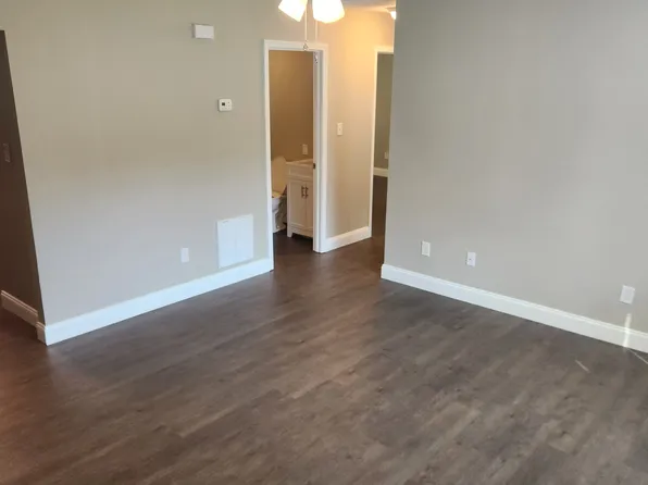 147 Gallaher View Dr #A, Kingston, TN 37763